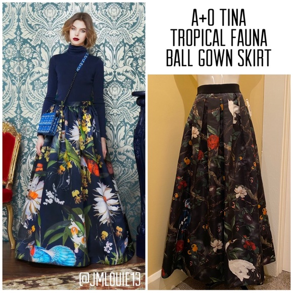 Alice + Olivia Dresses & Skirts - 🎀SOLD🎀Alice + Olivia Tina Tropical Fauna Skirt